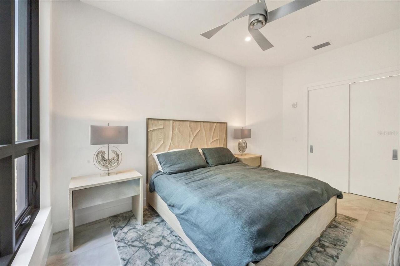 33 S Palm Avenue, Unit 902, Sarasota, FL 34236 Photo