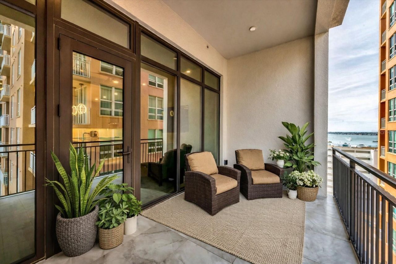 33 S Palm Avenue, Unit 902, Sarasota, FL 34236 Photo