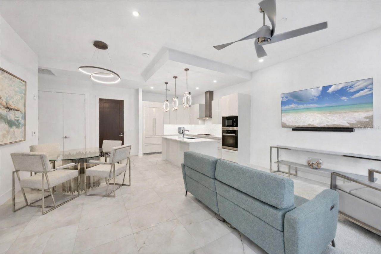 33 S Palm Avenue, Unit 902, Sarasota, FL 34236 Photo