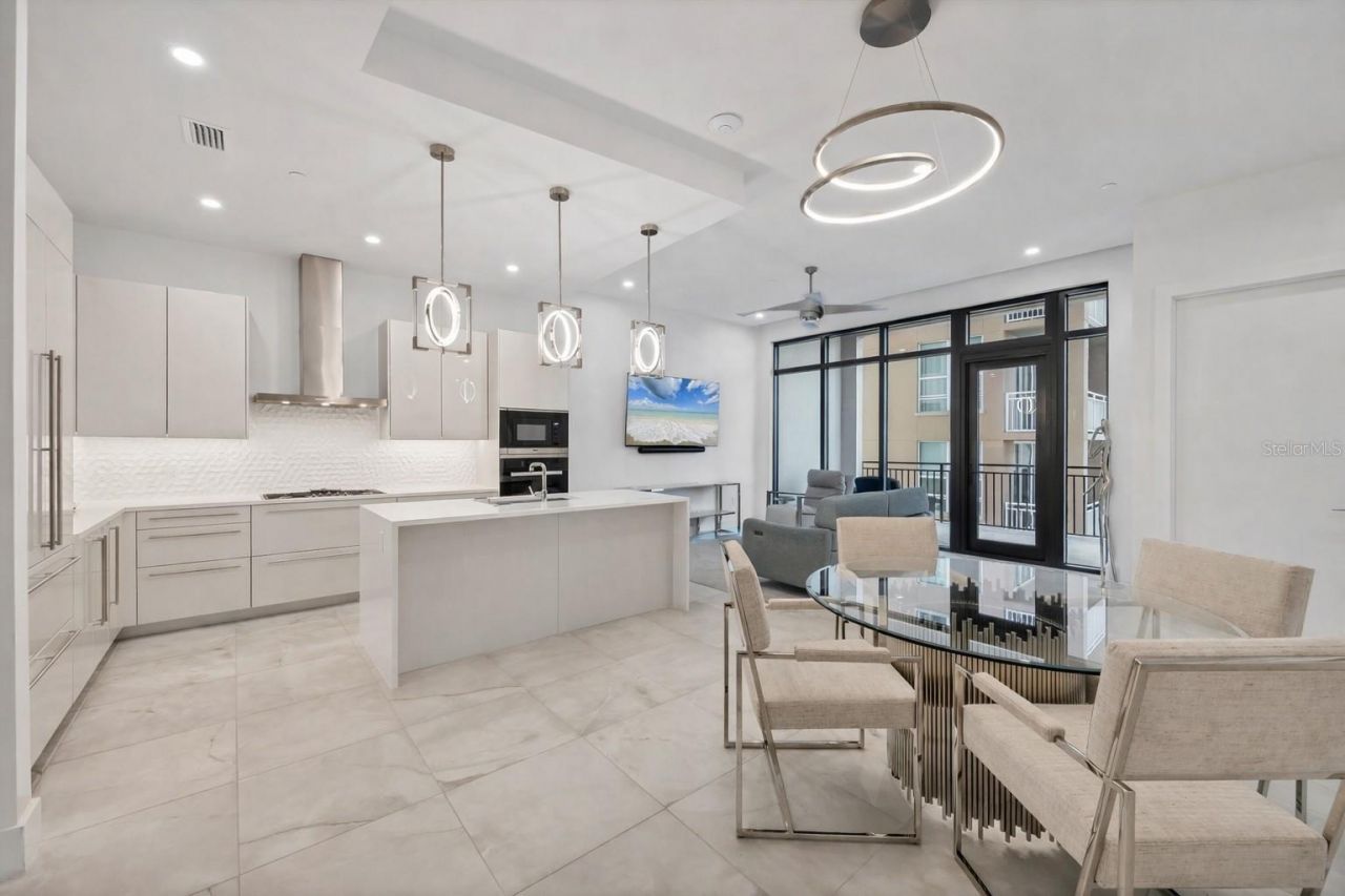 33 S Palm Avenue, Unit 902, Sarasota, FL 34236 Photo