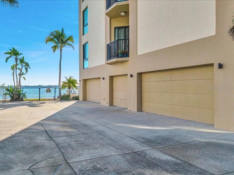 378 Golden Gate Point, Unit 6, Sarasota, FL 34236 Photo