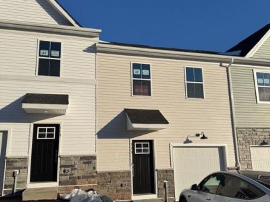 113 Abramo Victor Drive, Downingtown, PA 19335 Main Photo