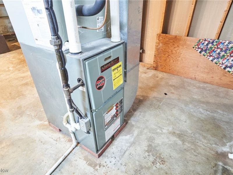 237 Orchard Hill Drive SW, North Canton, OH 44720 Photo 14