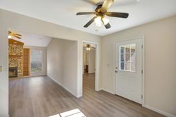 1005 Tj Lane photo 4