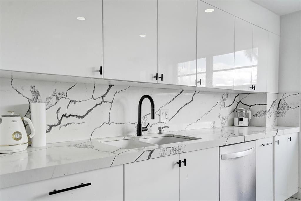 2801 NE 183rd Street, Unit 101W, Aventura, FL 33160 Photo