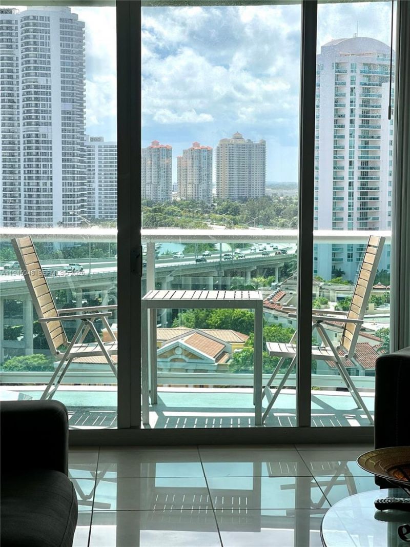 19390 Collins Ave , Unit 1405, Sunny Isles Beach, FL 33160 Photo