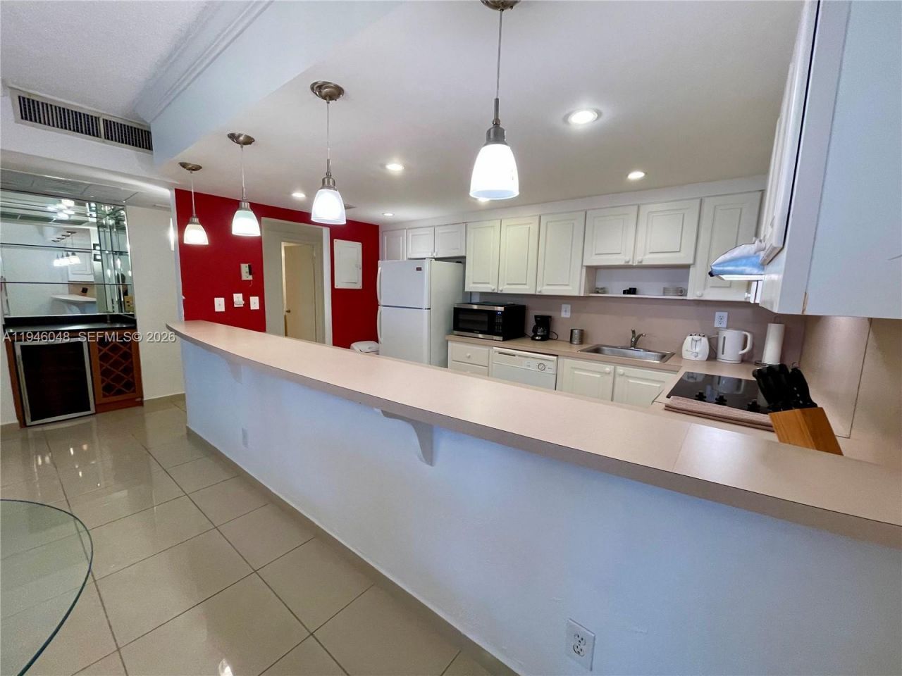 19390 Collins Ave , Unit 1405, Sunny Isles Beach, FL 33160 Photo