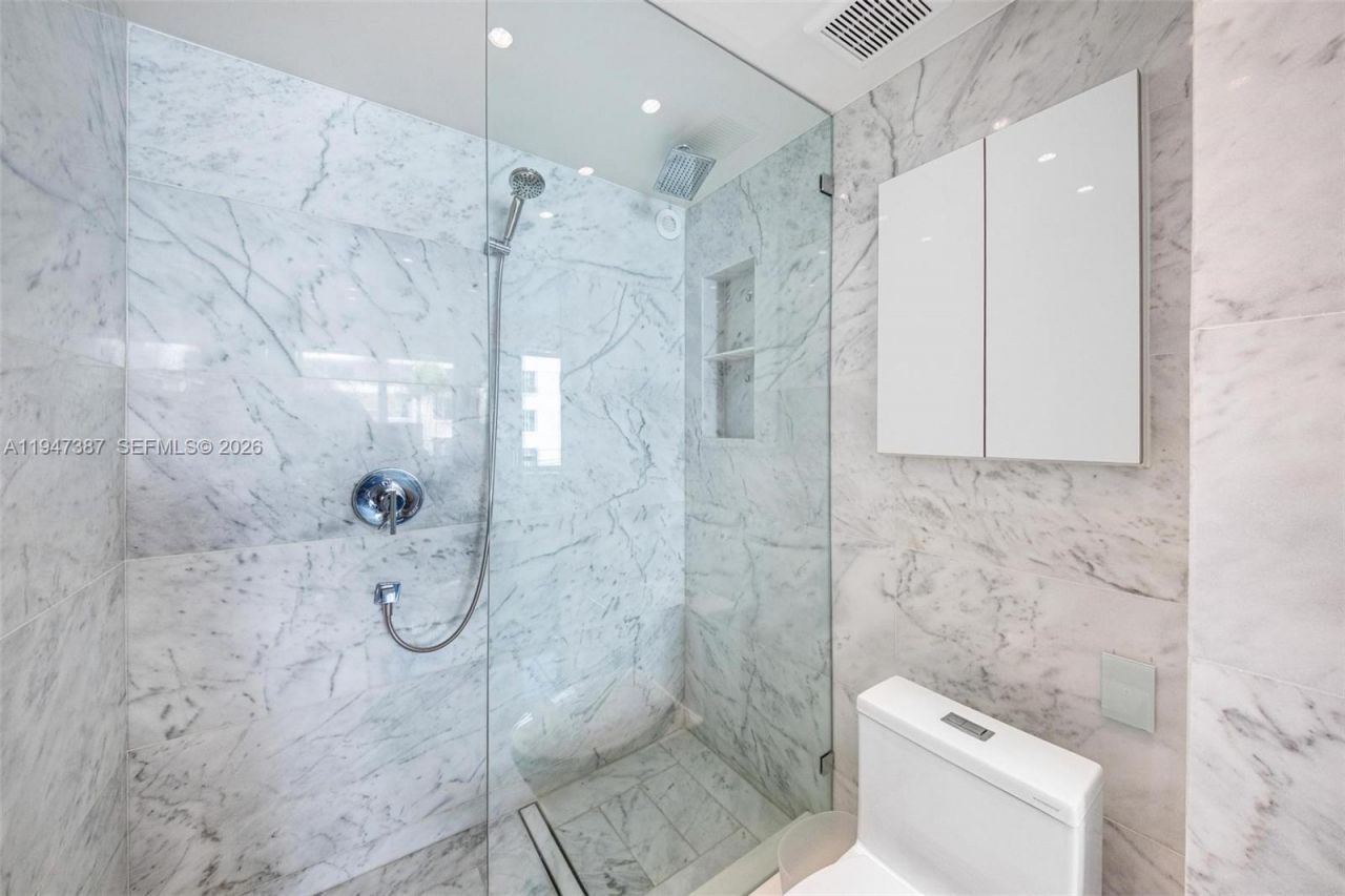 3 Island Ave, Unit 03C, Miami Beach, FL 33139 Photo