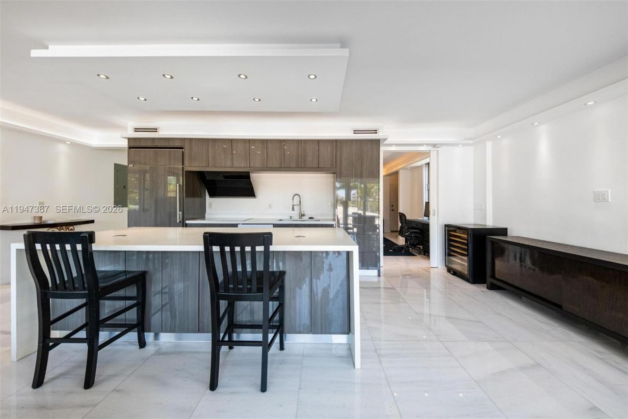 3 Island Ave, Unit 03C, Miami Beach, FL 33139 Photo