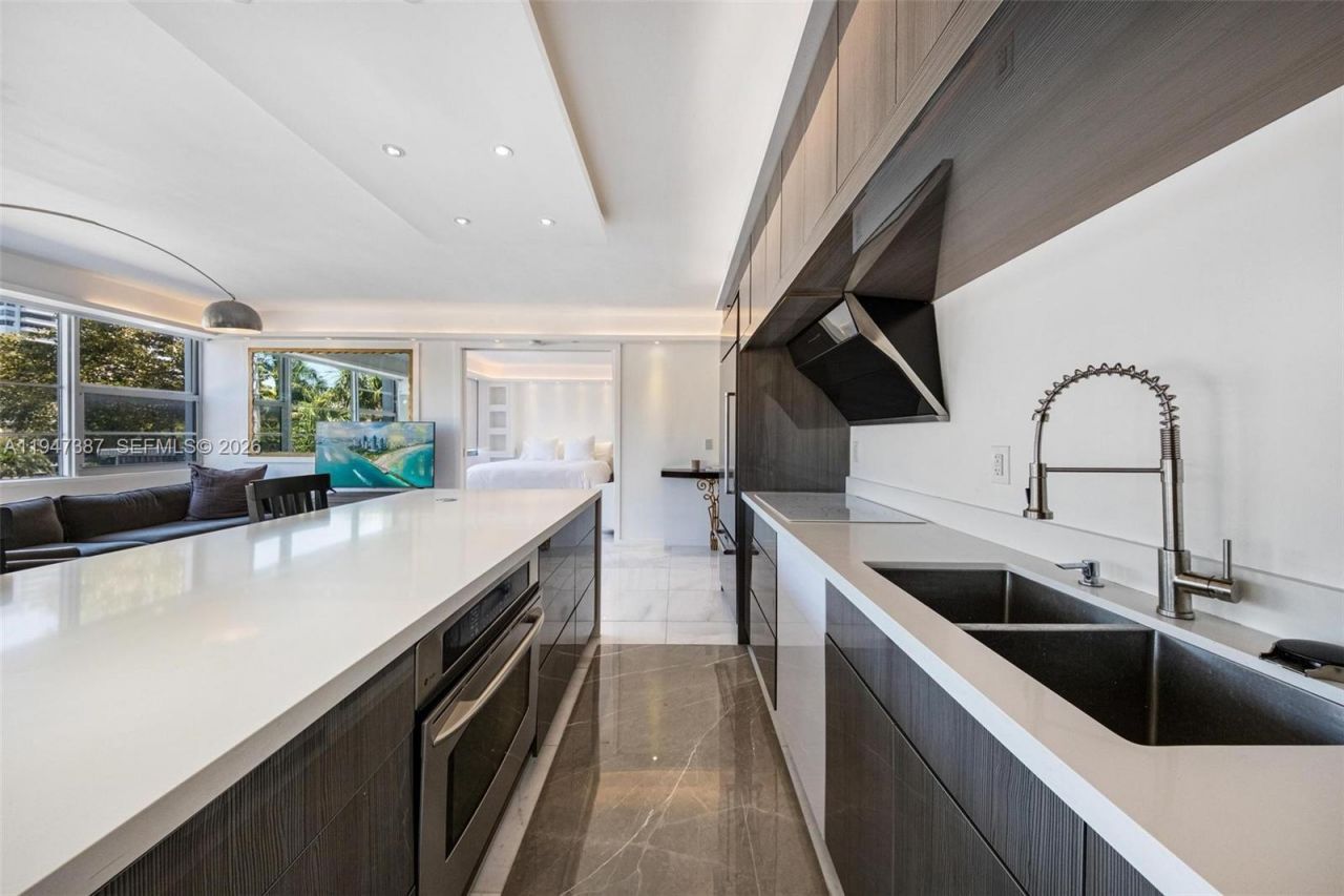 3 Island Ave, Unit 03C, Miami Beach, FL 33139 Photo