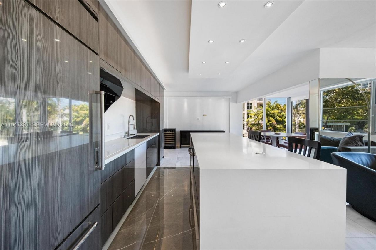 3 Island Ave, Unit 03C, Miami Beach, FL 33139 Photo