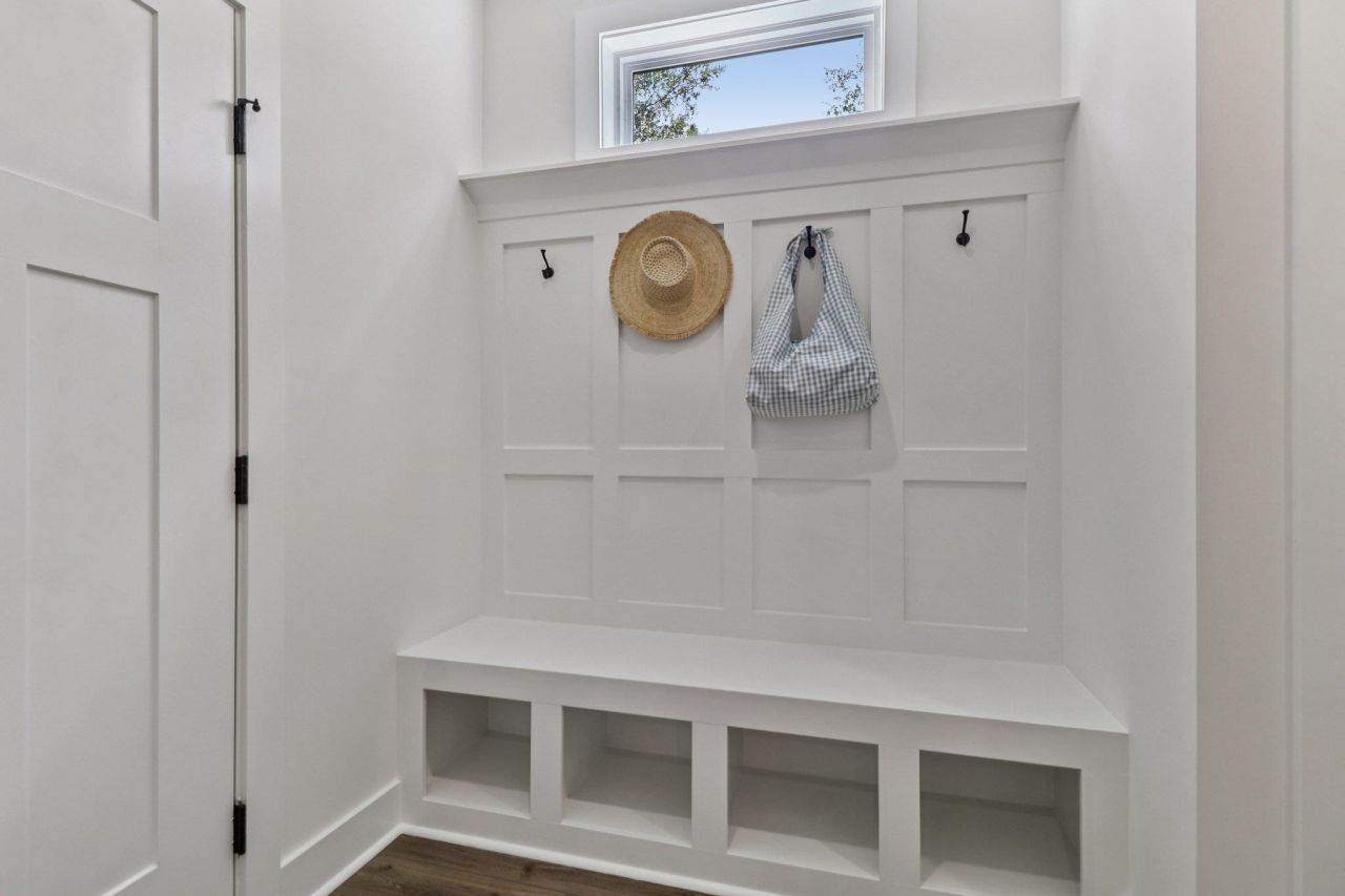 880 Birch Garden Dr. Photo 9