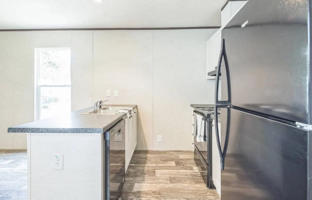 600 Ermine Rd Photo 13