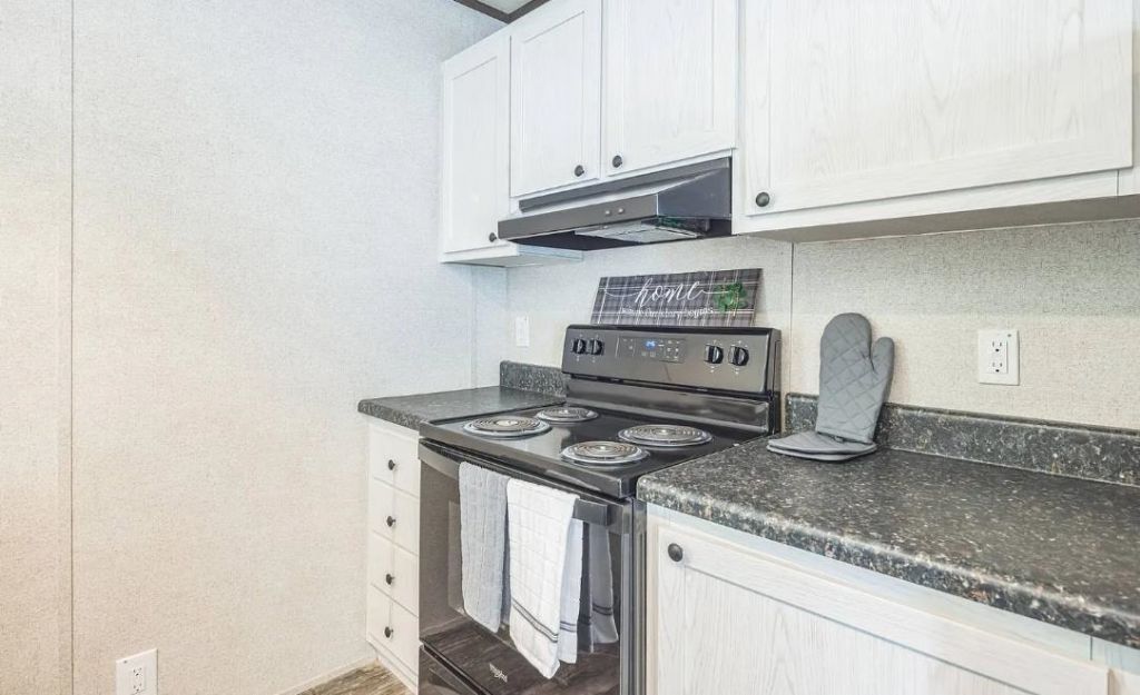 600 Ermine Rd Photo 19