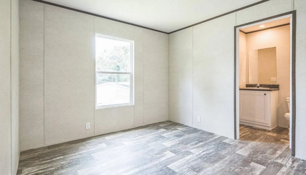 600 Ermine Rd Photo 24