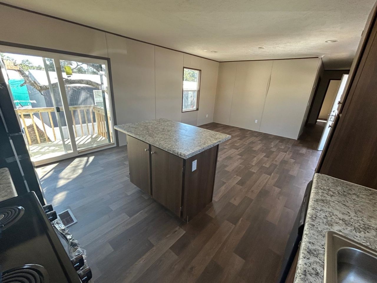 600 Ermine Rd Photo 8