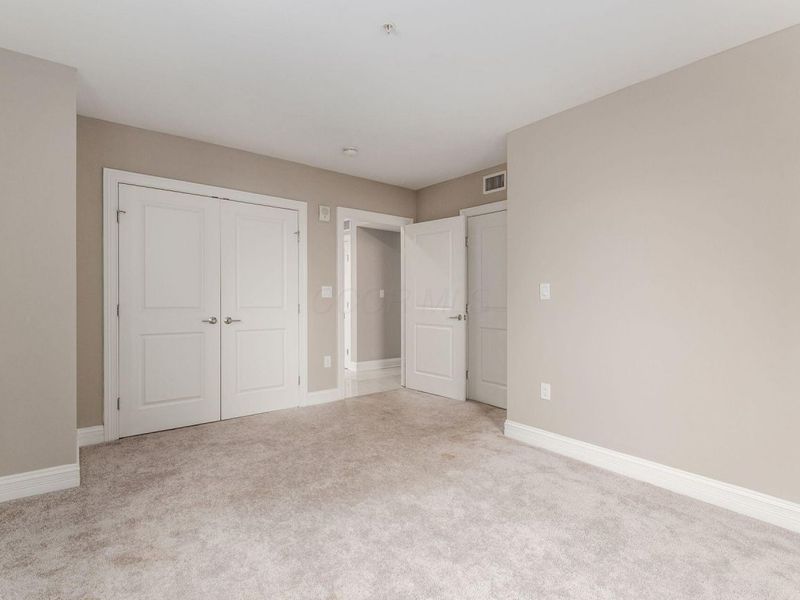 50 W Broad Street, Unit 2101, Columbus, OH 43215 Photo 14