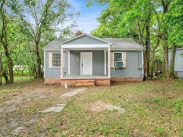 2103 Victory Drive E, Mobile, AL 36606