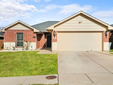 14235 Greenhaw Lane, Dallas, TX 75253