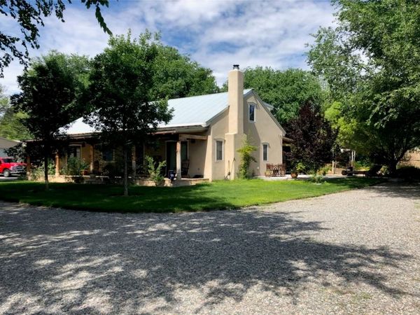 13 Calle Rivera, Santa Fe, NM 87506