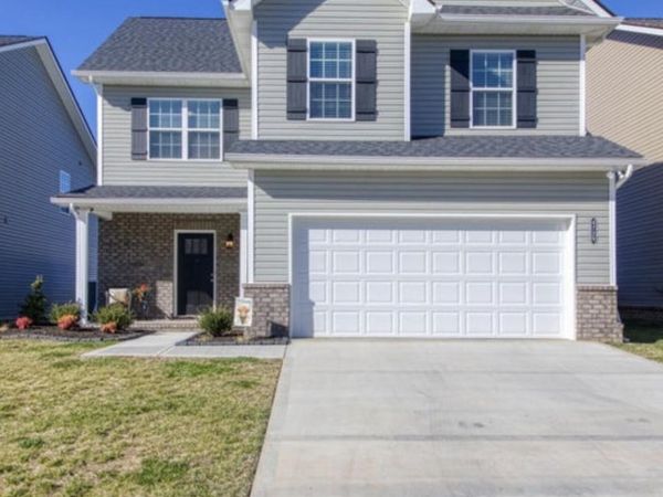 4729 Stoneyhurst Lane, Knoxville, TN 37918