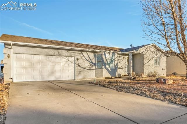 864 S Kline Drive, Pueblo West, CO 81007 Main Photo