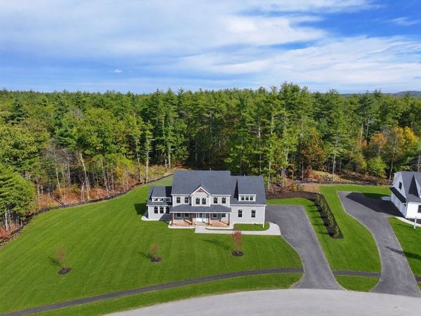 15 Hayes Woods Lane, Groton, MA 01450
