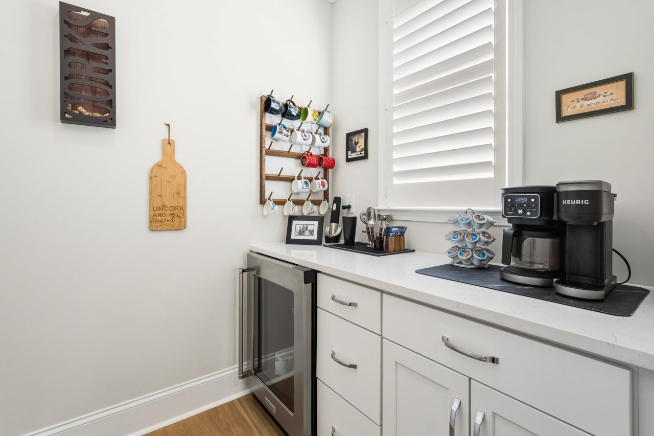 6440 Berg St. Photo 15