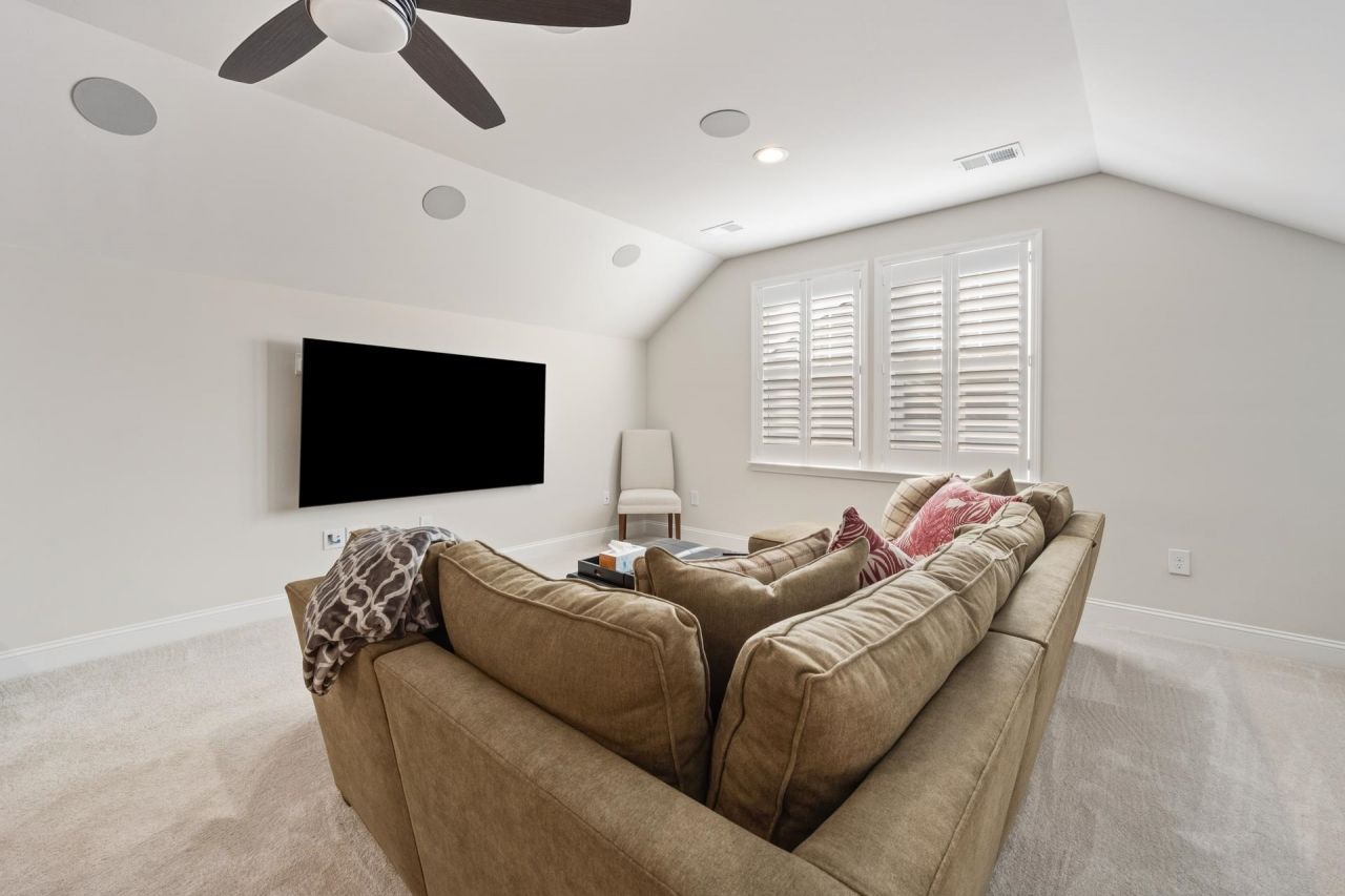 6440 Berg St. Photo 22