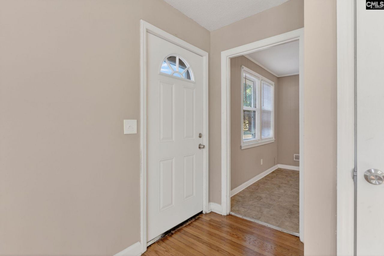 1634 S Beltline Boulevard Photo 14