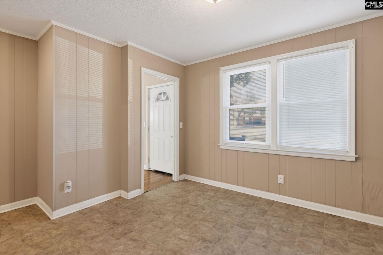 1634 S Beltline Boulevard Photo 18