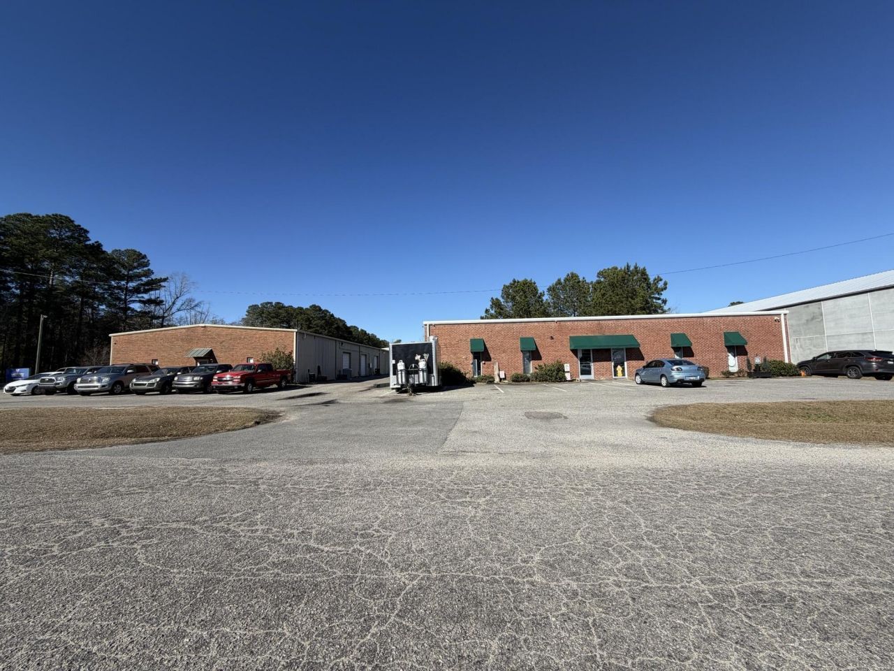 199 Farmington Road Photo 3