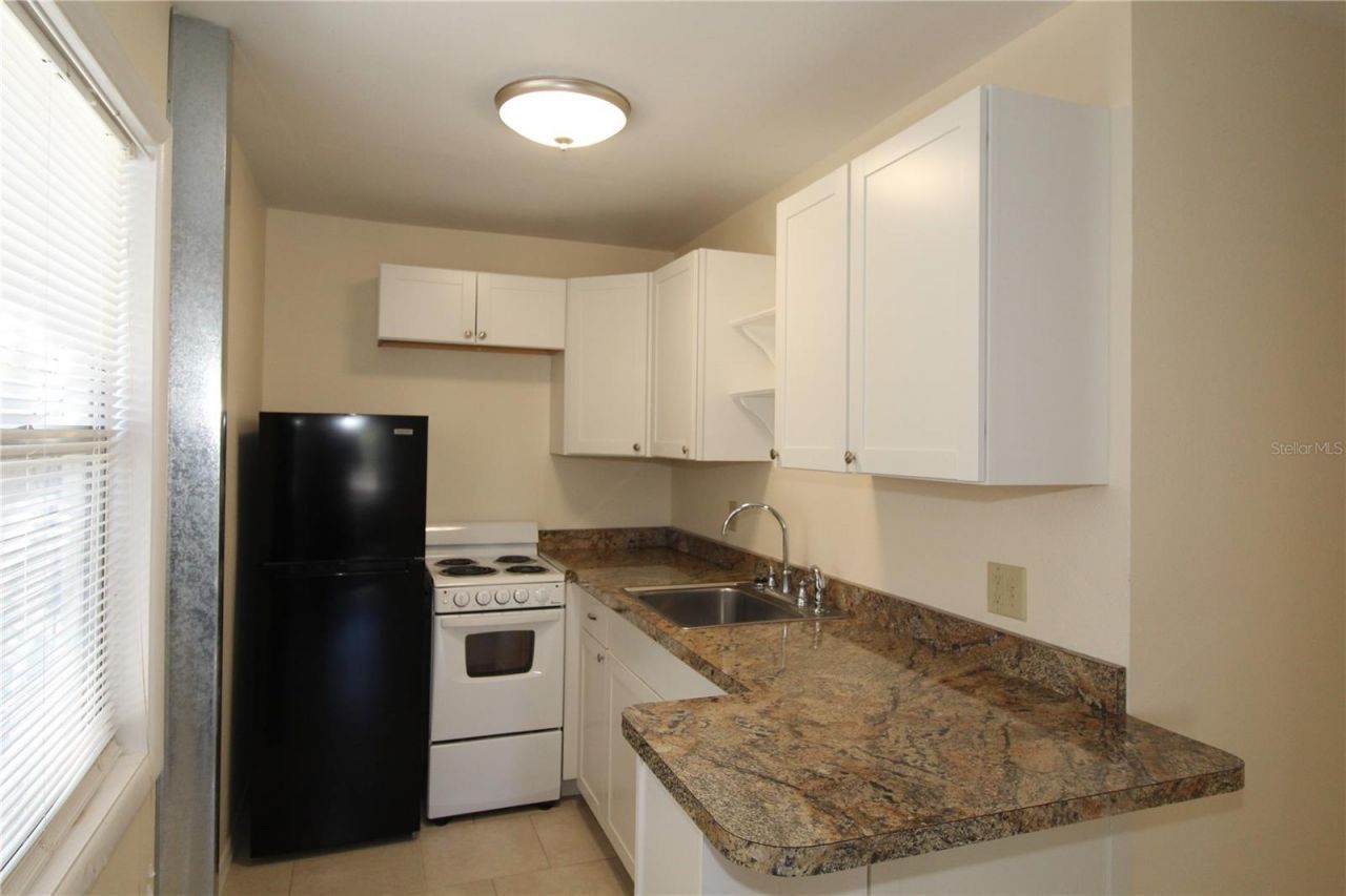 2696 Loma Linda Street, Sarasota, FL 34239 Photo