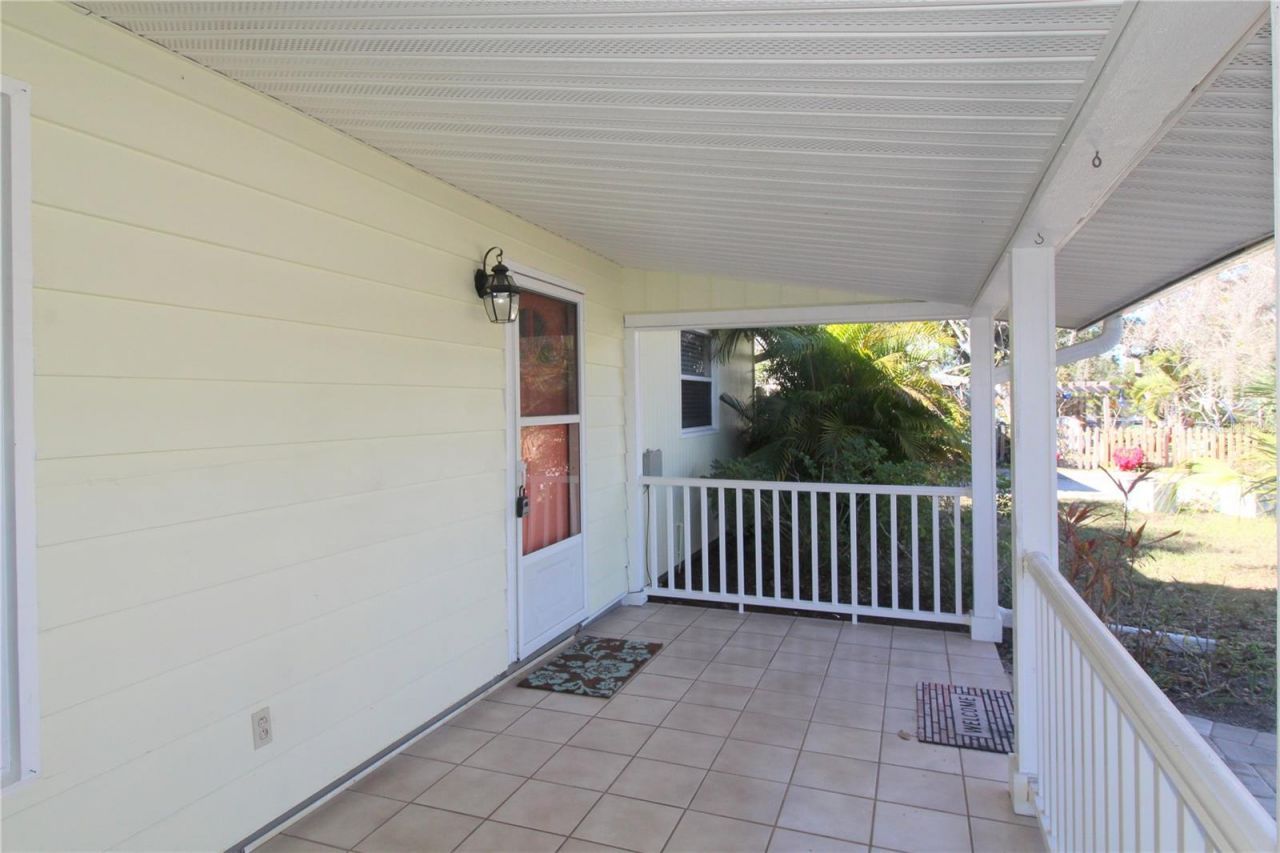 2696 Loma Linda Street, Sarasota, FL 34239 Photo