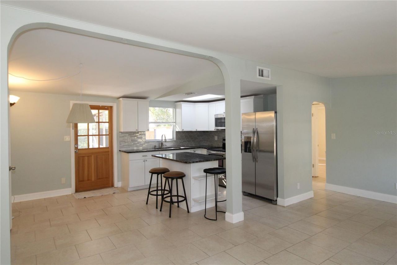 2696 Loma Linda Street, Sarasota, FL 34239 Photo