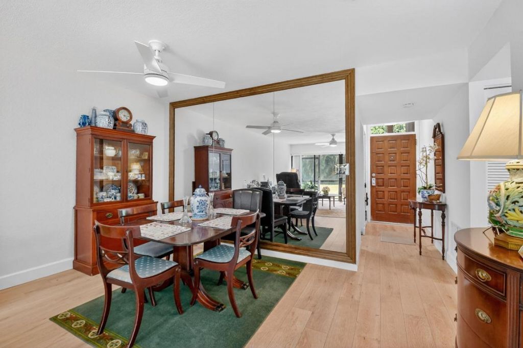 3050 Presidential Way, Unit 106, West Palm Beach, FL 33401 Photo