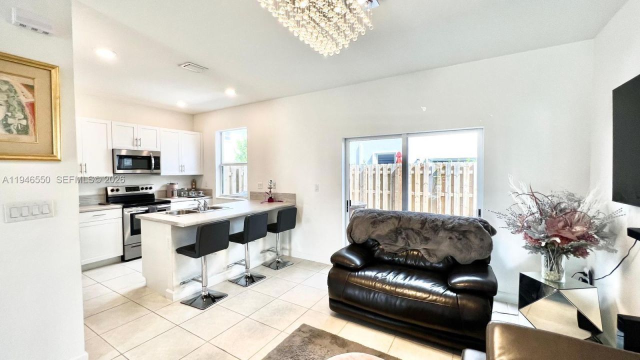 2677 SE 13th Ct , Homestead, FL 33035 Photo