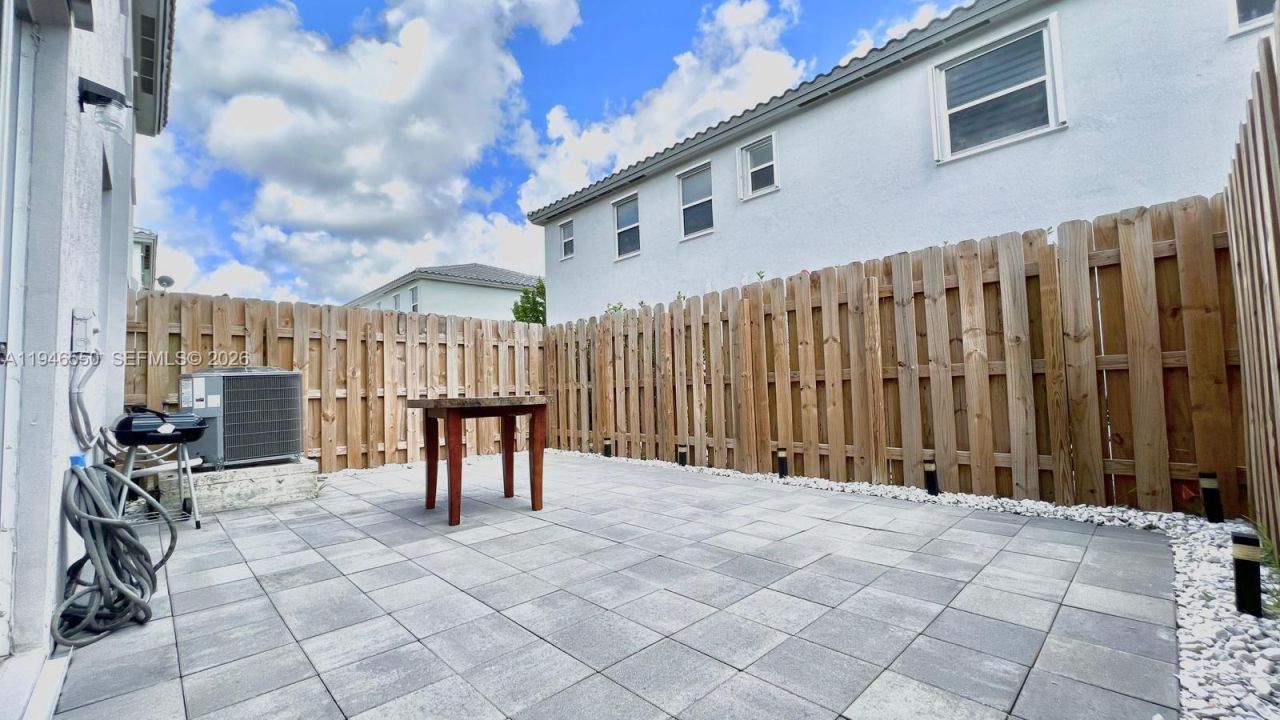 2677 SE 13th Ct , Homestead, FL 33035 Photo