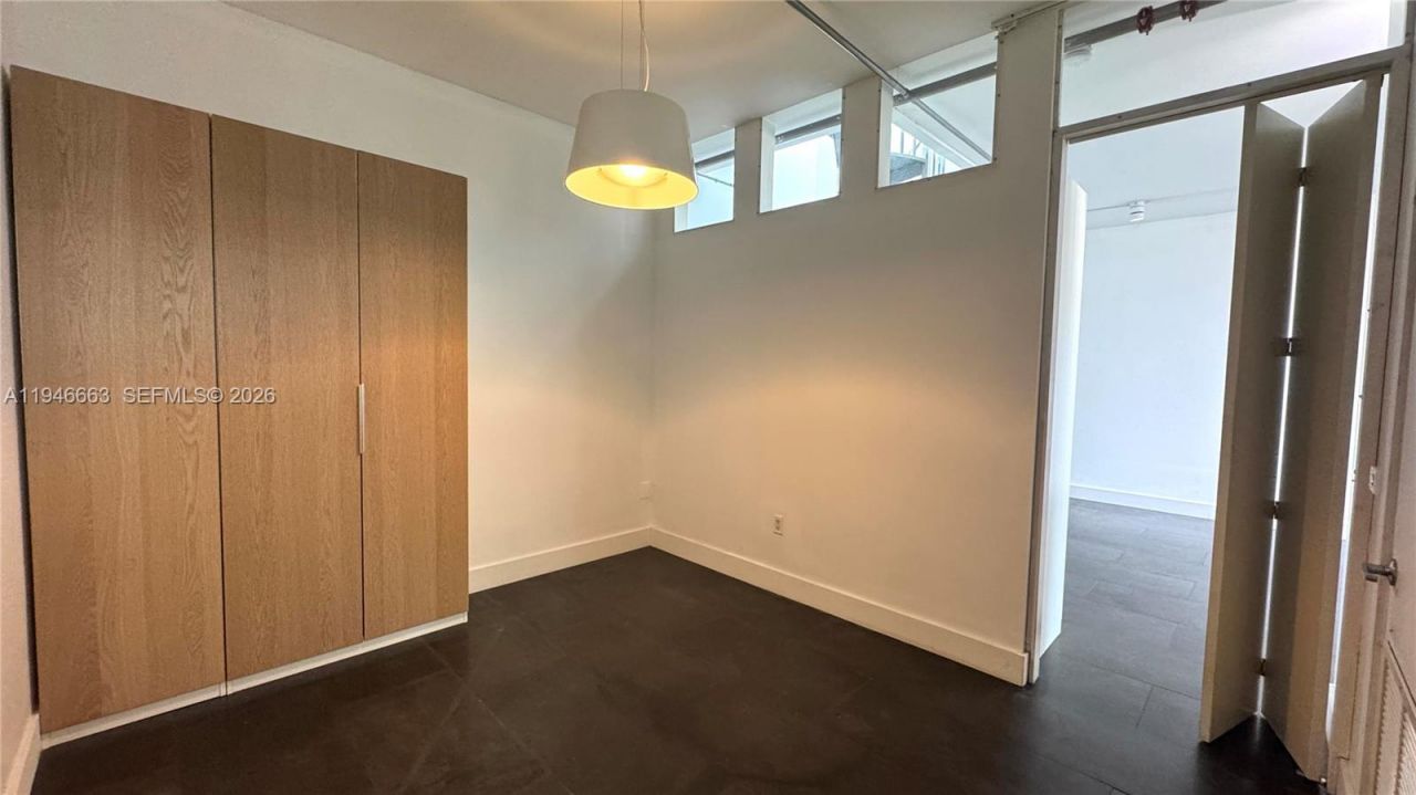 1700 Meridian Ave, Unit 506, Miami Beach, FL 33139 Photo