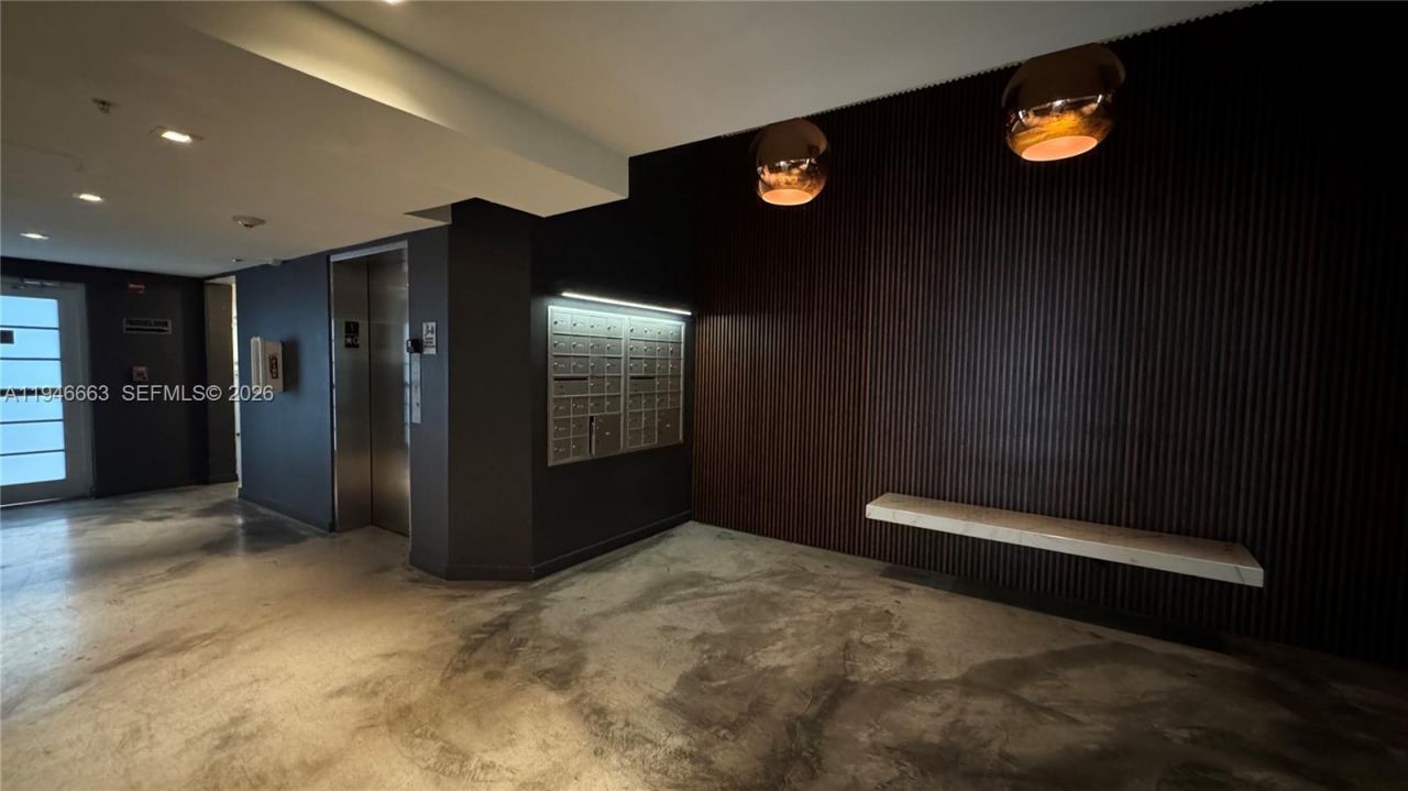 1700 Meridian Ave, Unit 506, Miami Beach, FL 33139 Photo