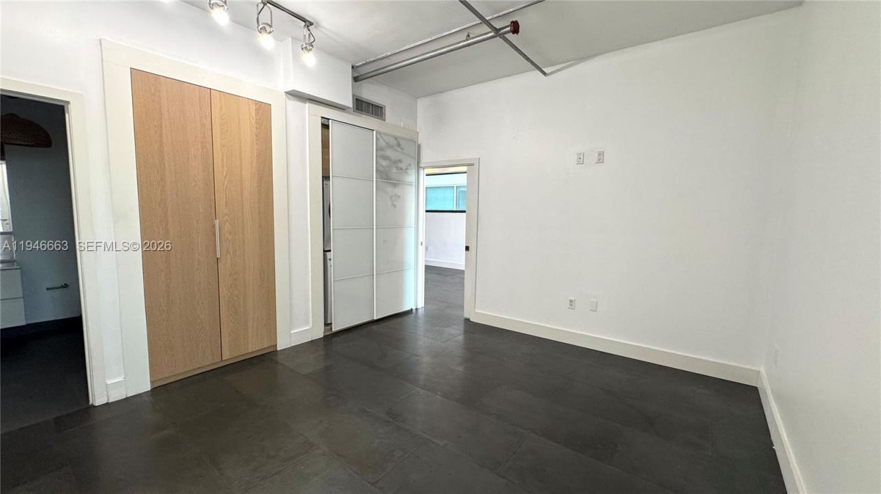 1700 Meridian Ave, Unit 506, Miami Beach, FL 33139 Photo