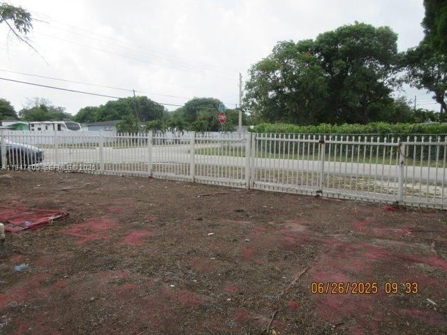 8400 NW 21st Ave, Miami, FL 33147 Photo