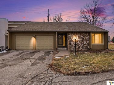 5172 S 150 Plaza, Unit 2-D, Omaha, NE 68137