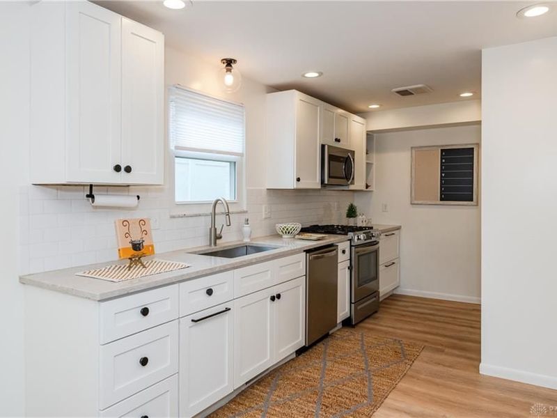 319 Orchard Drive, Oakwood, OH 45419 Photo 13