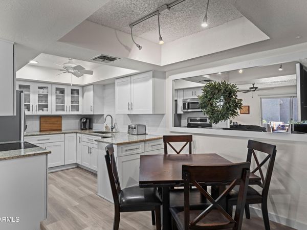 4444 E PARADISE VILLAGE Parkway N, Unit 130, Phoenix, AZ 85032