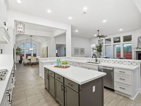 1611 Kinder, San Antonio, TX 78260