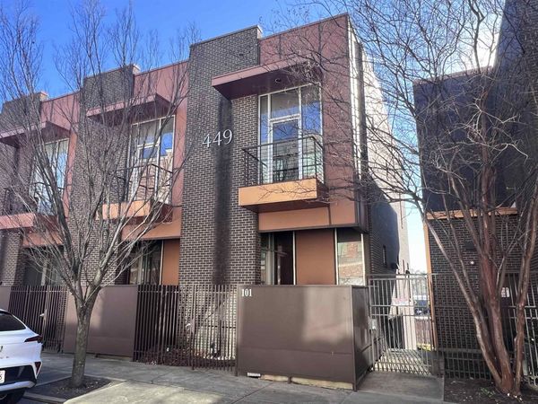 449 MONROE AVE, Unit 115, Memphis, TN 38103