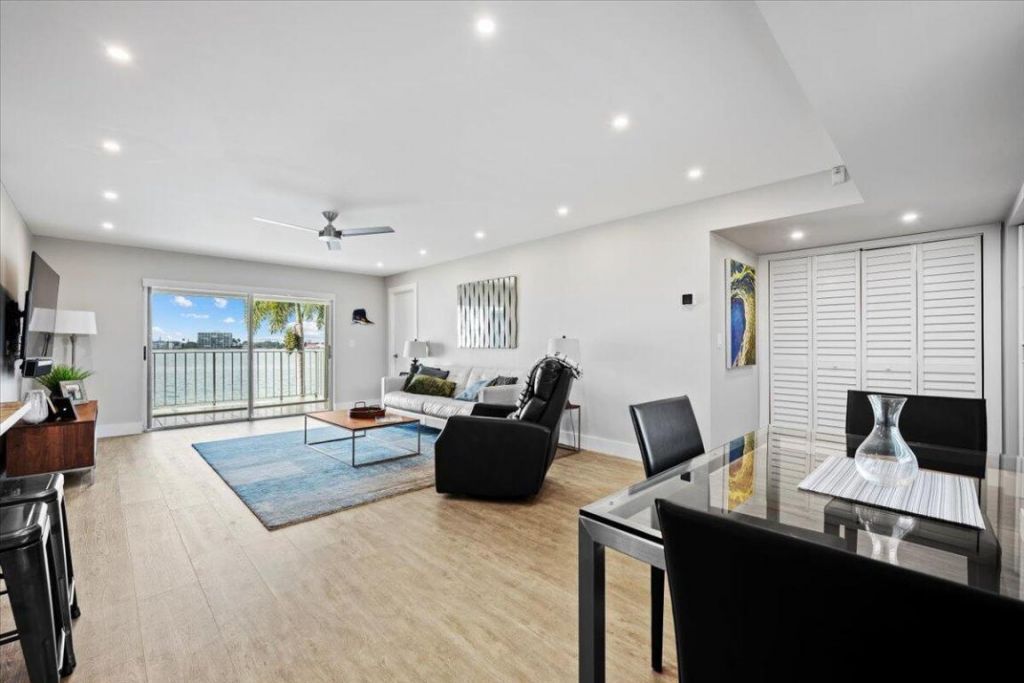 1025 Sugar Sands Boulevard, Unit 261, Riviera Beach, FL 33404 Photo