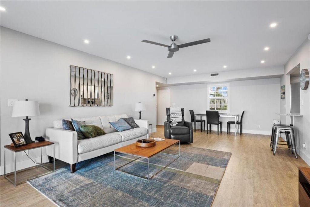 1025 Sugar Sands Boulevard, Unit 261, Riviera Beach, FL 33404 Photo