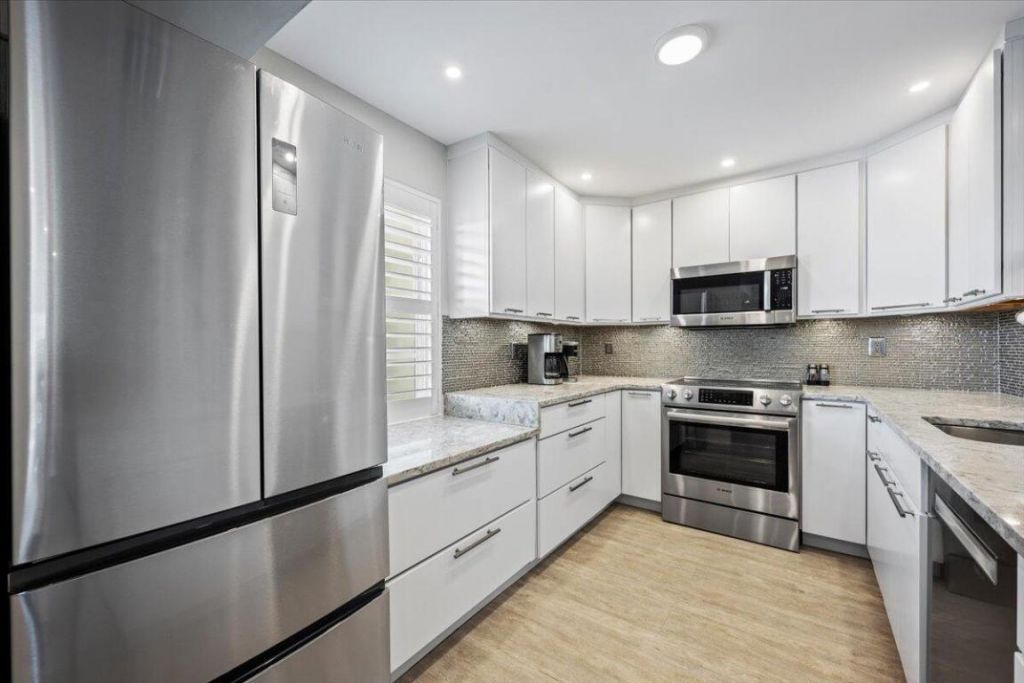 1025 Sugar Sands Boulevard, Unit 261, Riviera Beach, FL 33404 Photo